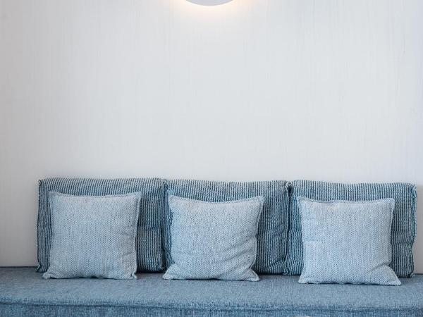 Maregio Suites : photo 7 de la chambre villa troglodyte avec petite piscine extérieure chauffée avec jets