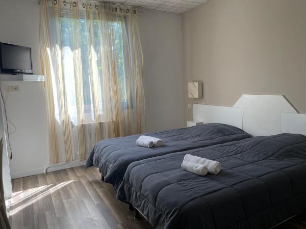 Hotel Les Chênes : photo 2 de la chambre chambre lits jumeaux