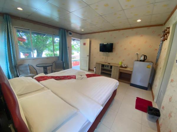 Golden Dragon Kanchanaburi : photo 4 de la chambre chambre double standard