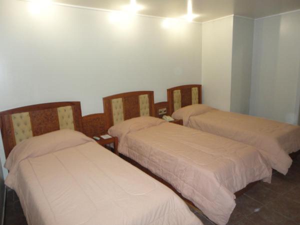 Hotel Joamar : photo 3 de la chambre chambre triple avec ventilateur