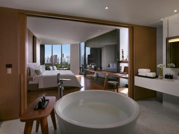 SO/ Bangkok : photo 4 de la chambre suite lit king-size so lofty - vue panoramique sur parc ou ville