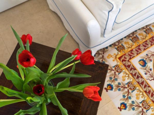 Donna Coraly Country Boutique Hotel : photo 3 de la chambre suite deluxe avec baignoire spa