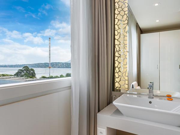 N'vY Manotel : photo 6 de la chambre chambre double – vue sur lac