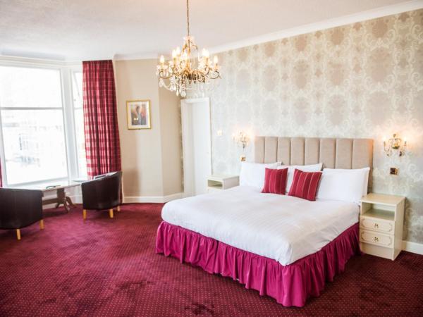 Park House Hotel : photo 2 de la chambre suite lit king-size - vue sur mer