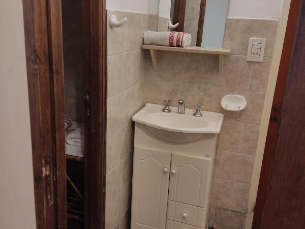 Hostel Boutique PASO : photo 5 de la chambre chambre lits jumeaux avec salle de bains privative