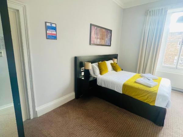 Bloomsbury Palace Hotel : photo 7 de la chambre chambre triple