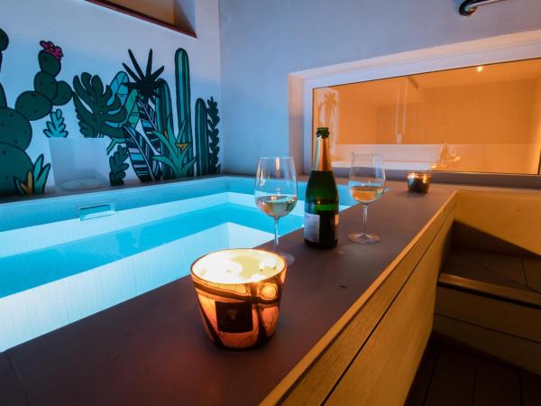 Casa 95 Sevilla : photo 1 de la chambre penthouse avec piscine privée 2