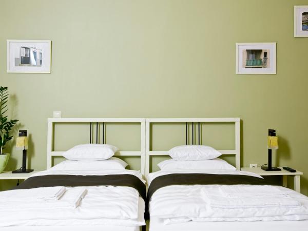 Budapest Rooms Bed and Breakfast : photo 1 de la chambre chambre familiale