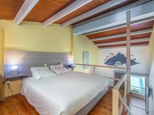 Ianos Hotel : photo 4 de la chambre maisonnette supérieure - vue sur mer