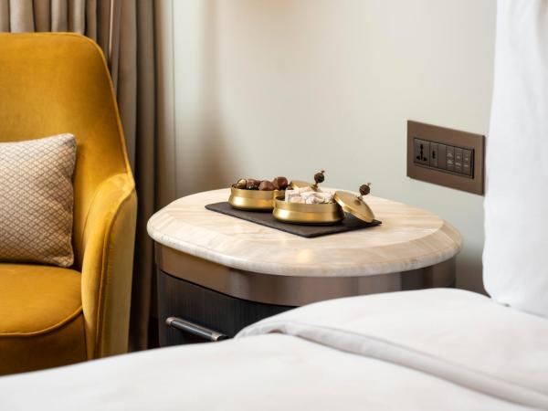 Address Istanbul : photo 5 de la chambre hébergement lit king-size club premier - vue sur ville