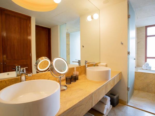 Camino Real Monterrey : photo 4 de la chambre suite master