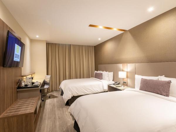 Camino Real Fashion Drive Monterrey : photo 3 de la chambre chambre deluxe avec 2 lits doubles