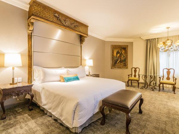 Quinta Real Monterrey : photo 7 de la chambre suite lit king-size principale 