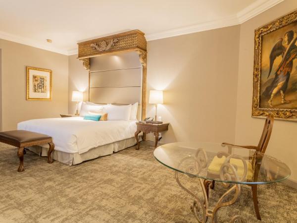 Quinta Real Monterrey : photo 8 de la chambre suite lit king-size principale 