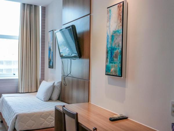 DOM Barra Hotel : photo 5 de la chambre chambre triple supérieure