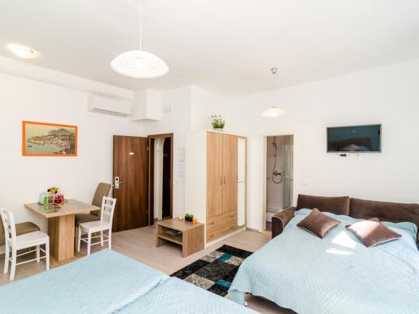 Rooms Tezoro : photo 2 de la chambre studio de luxe - vue sur ville