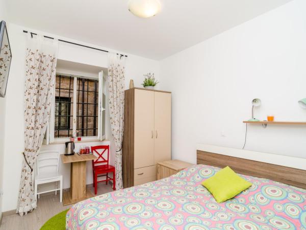 Rooms Tezoro : photo 2 de la chambre chambre double – vue sur ville