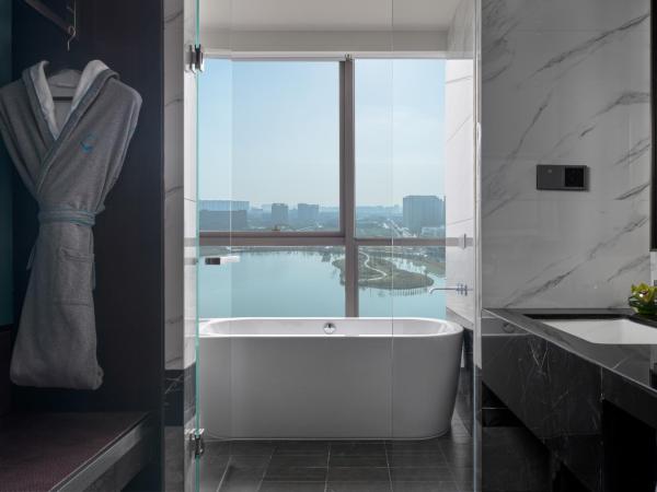 Hyatt Centric Lakeside Ningbo : photo 2 de la chambre suite