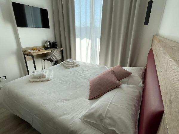 Bari Airport Rooms : photo 4 de la chambre petite chambre double