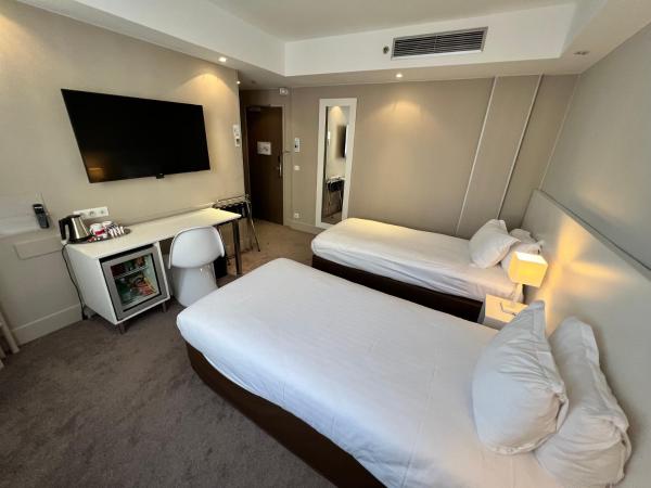 Holiday Inn Paris-Auteuil, an IHG Hotel : photo 1 de la chambre chambre double standard