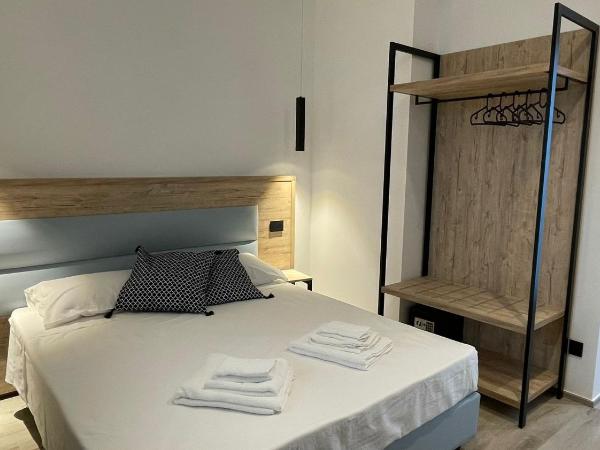 Bari Airport Rooms : photo 3 de la chambre chambre double - vue sur jardin