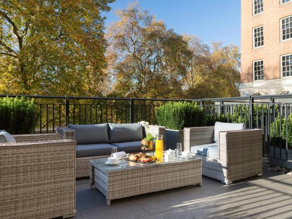 Grosvenor House Suites : photo 4 de la chambre suite avec 1 chambre et vue sur le parc