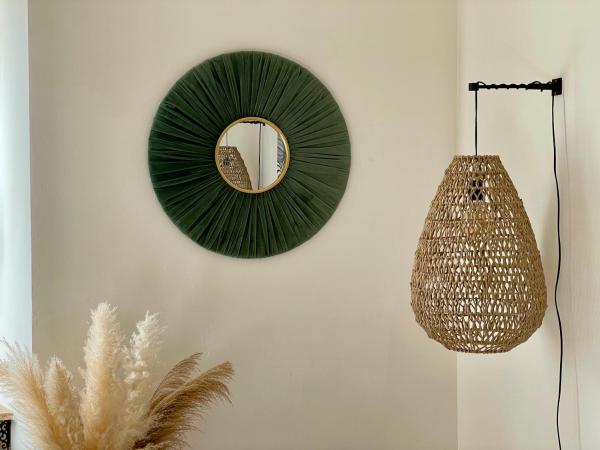 La Naomath - Maison d'hôtes, Hébergement insolite & Gîte : photo 8 de la chambre chambre double - vue sur jardin