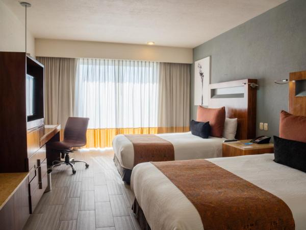 Real Inn Guadalajara Expo : photo 4 de la chambre chambre de luxe 2 lits 