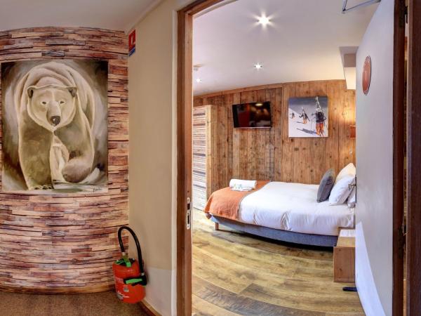 Hôtel Les Cimes : photo 5 de la chambre chambre double supérieure