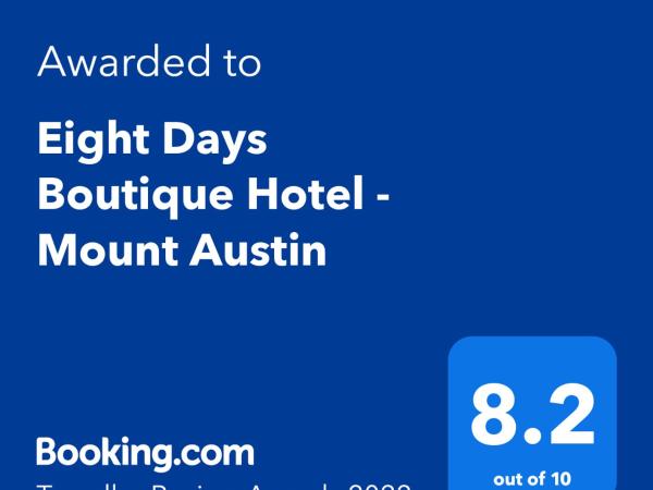 Eight Days Boutique Hotel - Mount Austin : photo 1 de la chambre chambre lit king-size deluxe