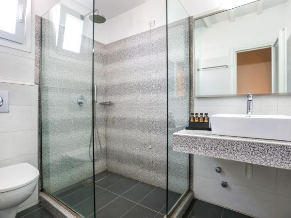 Petinaros Hotel : photo 2 de la chambre chambre double ou lits jumeaux Économique