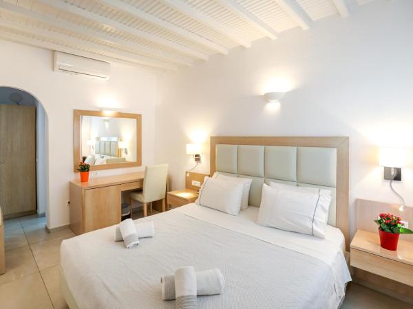 Petinaros Hotel : photo 5 de la chambre chambre double supérieure