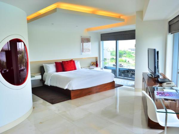 The Park Hyderabad, Banjara Hills near Hussain Sagar Lake : photo 6 de la chambre panaromic suite with 20% discount on food and soft beverages, spa & laundry, complimentary 2 pints of beer once during stay and lake check out till 3pm