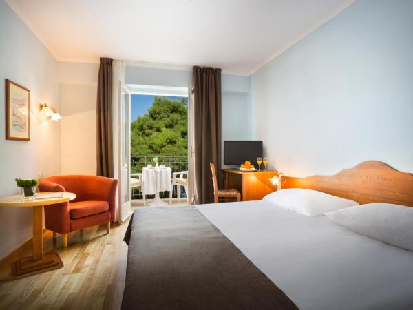 Maistra Select Island Hotel Katarina : photo 3 de la chambre chambre double - vue sur vieille ville