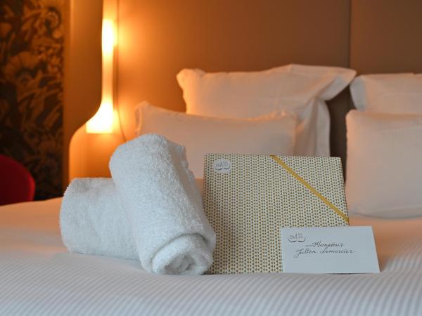 Dali Hôtel Perpignan - Restaurant : photo 1 de la chambre suite junior avec terrasse - pablo picasso