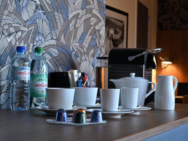 Dali Hôtel Perpignan - Restaurant : photo 6 de la chambre suite junior avec terrasse - pablo picasso