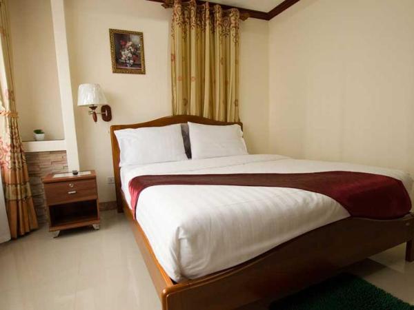 Bluebird Inn Pattaya : photo 2 de la chambre chambre double standard