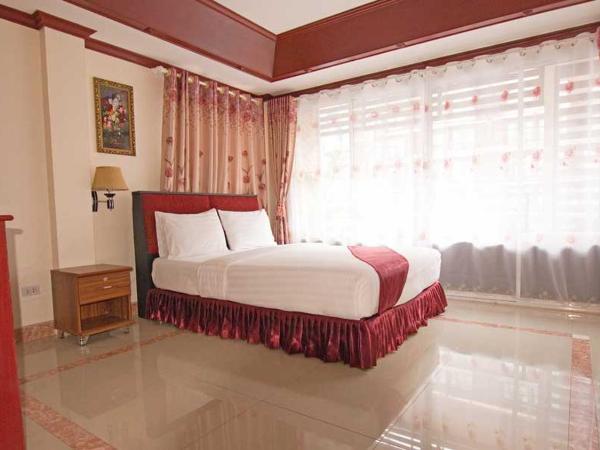 Bluebird Inn Pattaya : photo 6 de la chambre chambre double avec balcon