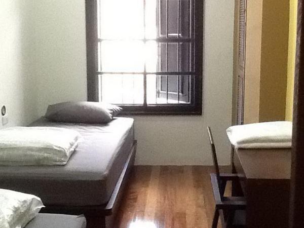 Phuket Sunny Hostel : photo 5 de la chambre chambre lits jumeaux standard avec climatisation