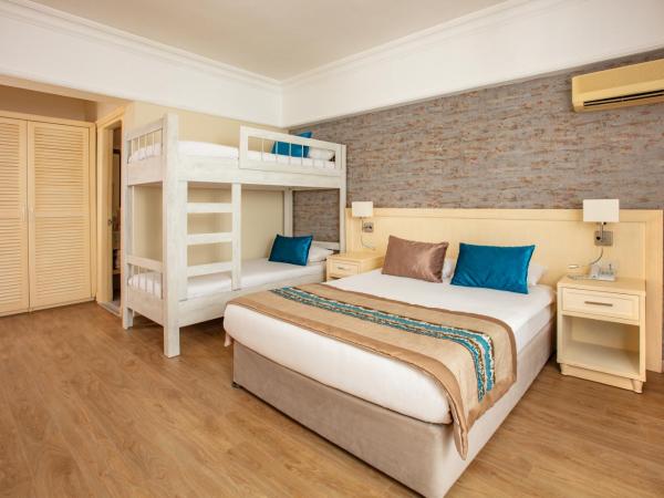 Palmin Hotel : photo 1 de la chambre chambre quadruple