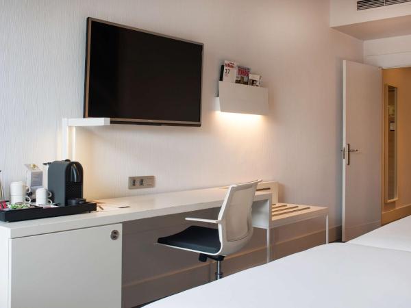 NH Collection Villa de Bilbao : photo 1 de la chambre chambre double ou lits jumeaux premium