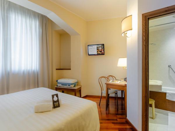 B&B Hotel Firenze Pitti Palace al Ponte Vecchio : photo 3 de la chambre chambre double confort