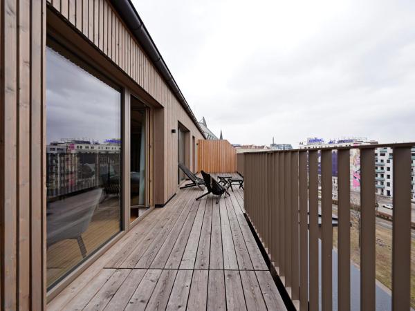 numa l Wood Rooms & Apartments : photo 5 de la chambre studio double deluxe avec terrasse 