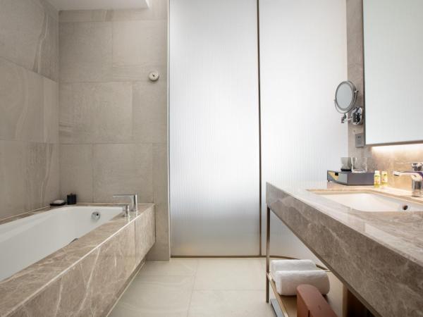 voco Nanjing Oriental Pearl : photo 4 de la chambre 1 king and 1 single premium kids theme