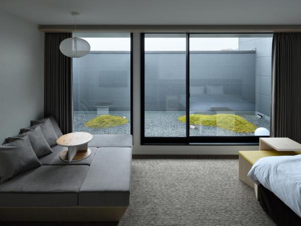 HOTEL KYOTOLOGY : photo 4 de la chambre suite with garden view with bath - no cleaning for consecutive night stays