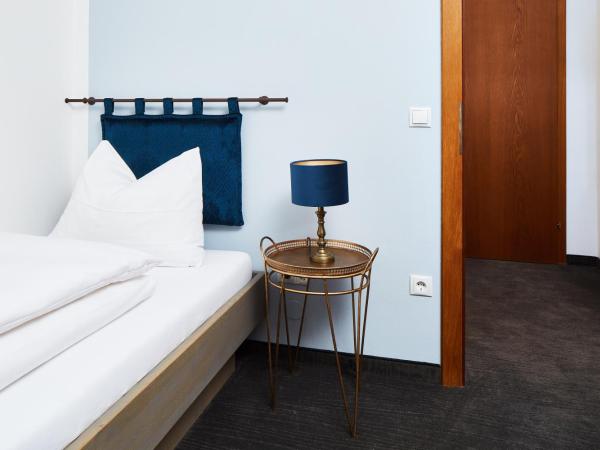 Boutique-Gasthof Ueberfuhr : photo 6 de la chambre chambre simple avec salle de bains