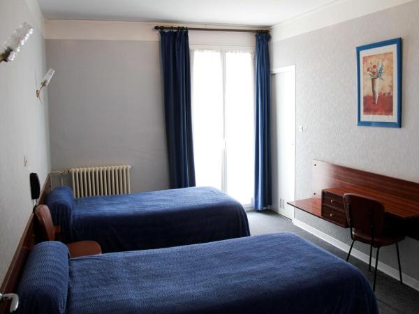 Hôtel Sampiero Corso : photo 1 de la chambre chambre lits jumeaux