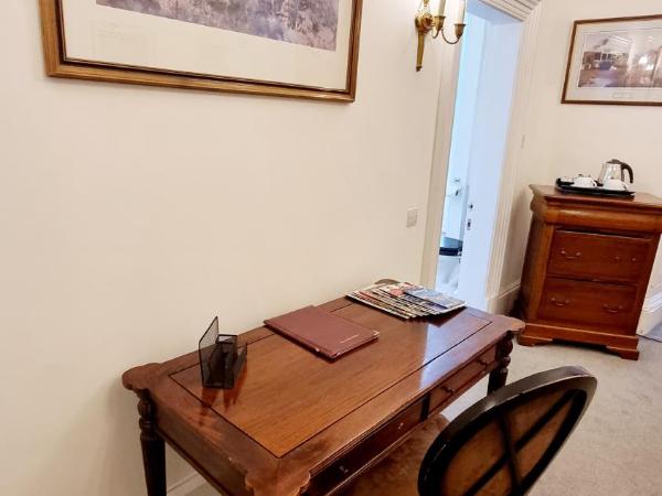The Guards Hotel : photo 2 de la chambre suite