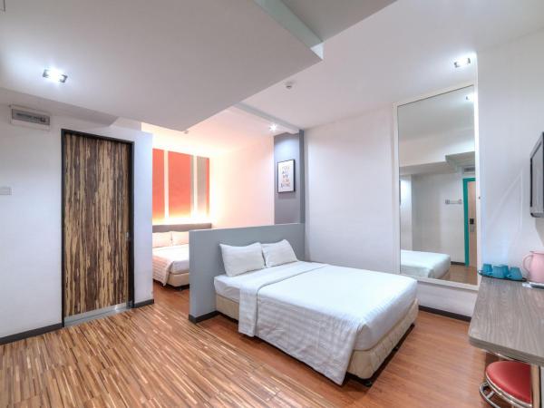 Yan Hotel : photo 7 de la chambre chambre familiale