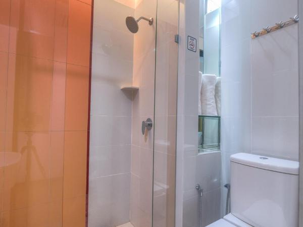 Yan Hotel : photo 10 de la chambre chambre de luxe avec fenêtre